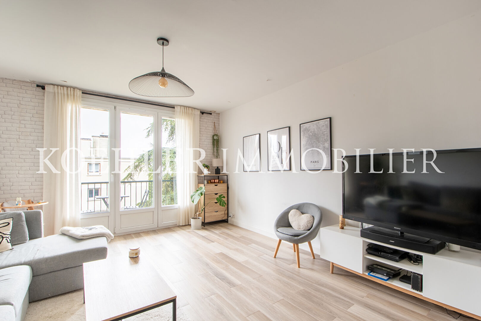 APPARTEMENT - LE RAINCY - 02