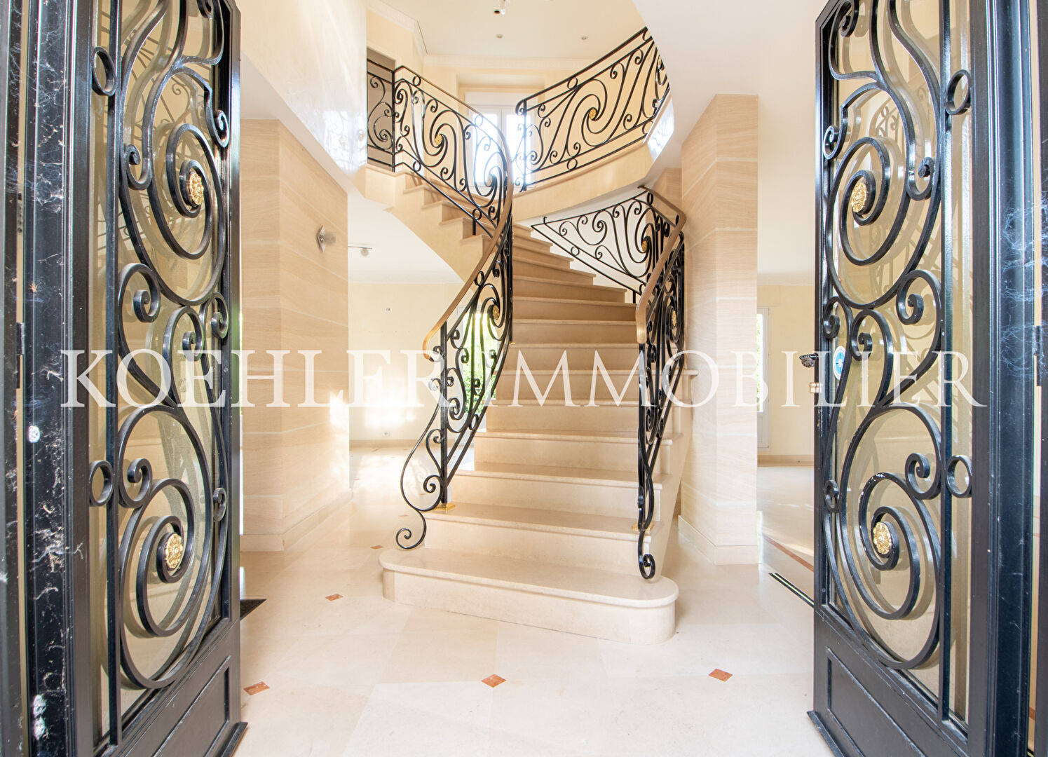 MAISON - LE RAINCY - 02