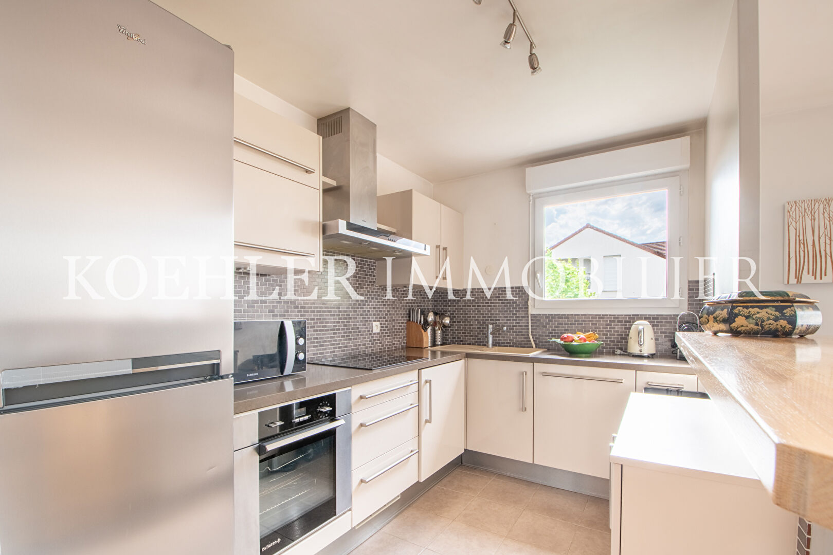 APPARTEMENT - VILLEMOMBLE - 04