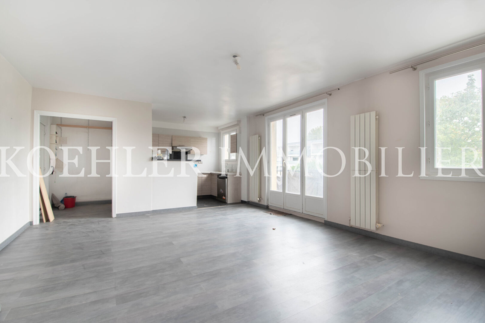 APPARTEMENT - VILLEMOMBLE - 04