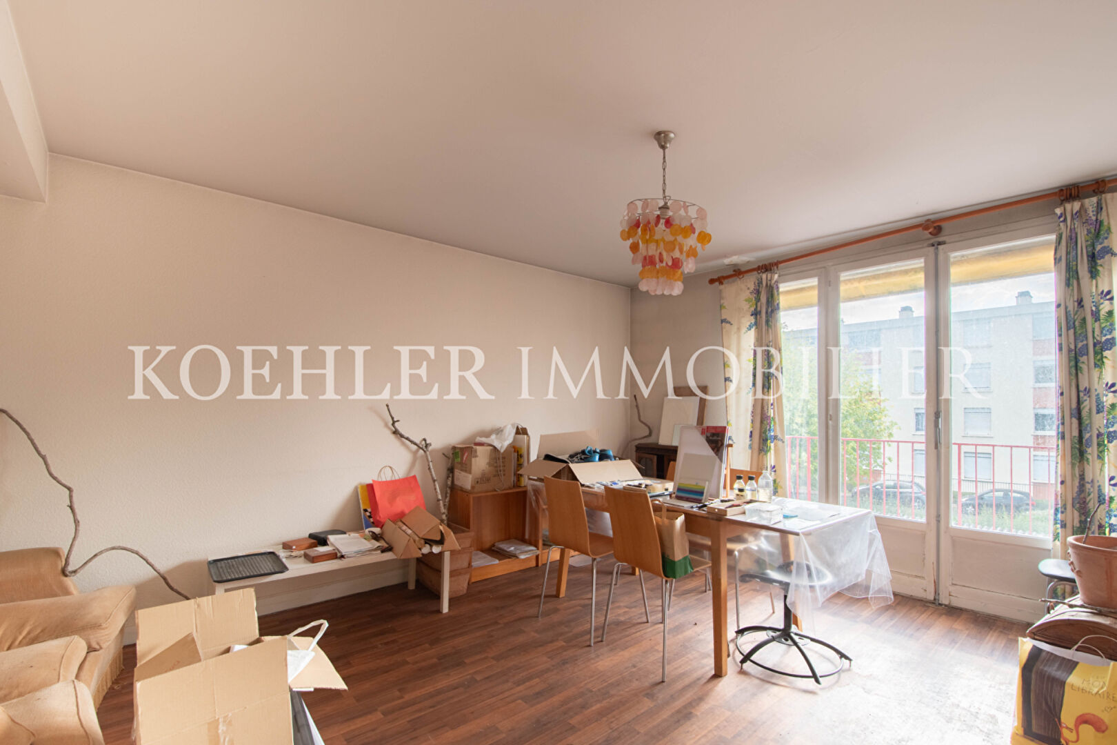 APPARTEMENT - LES PAVILLONS SOUS BOIS - 02
